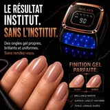 Le résultat institut, sans l'institut — finition gel parfaite avec LumiCore™